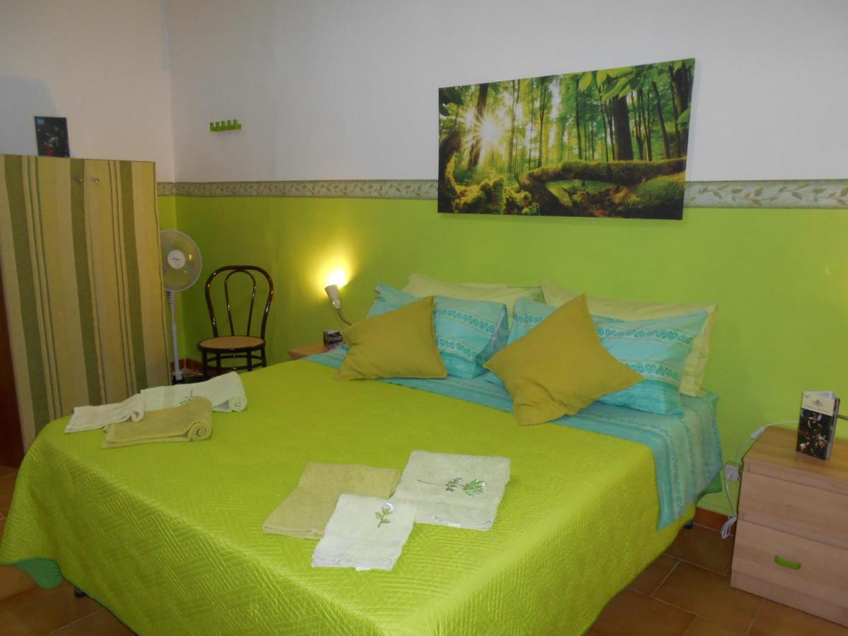Robby'S House Bed & Breakfast วีโกเอเกวนเซ ภายนอก รูปภาพ
