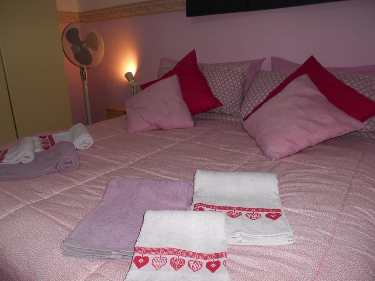 Robby'S House Bed & Breakfast วีโกเอเกวนเซ ภายนอก รูปภาพ