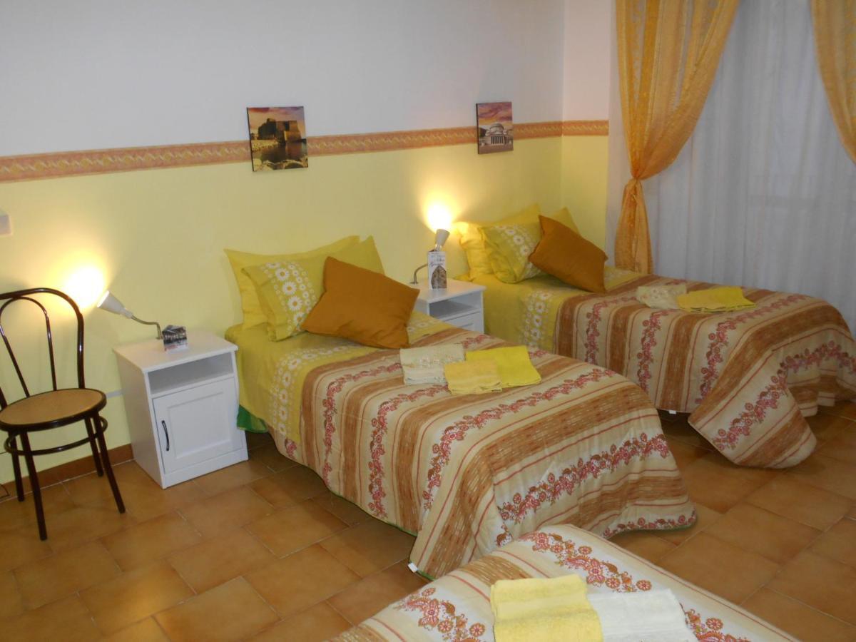 Robby'S House Bed & Breakfast วีโกเอเกวนเซ ภายนอก รูปภาพ